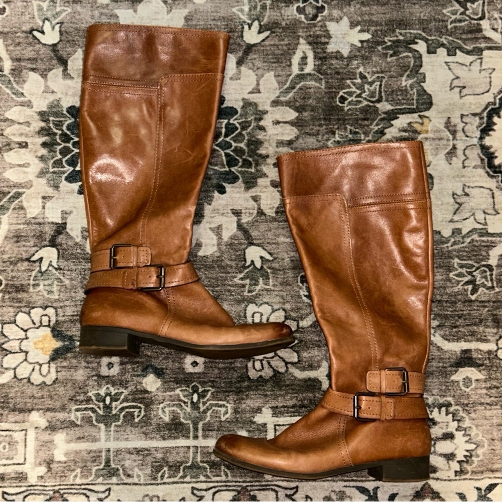 Women's Brown Leather riding boots w/ buckles
